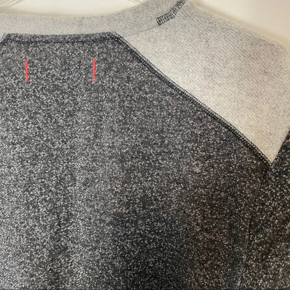 Tommy Bahama Crewneck Lounge Sweatshirt